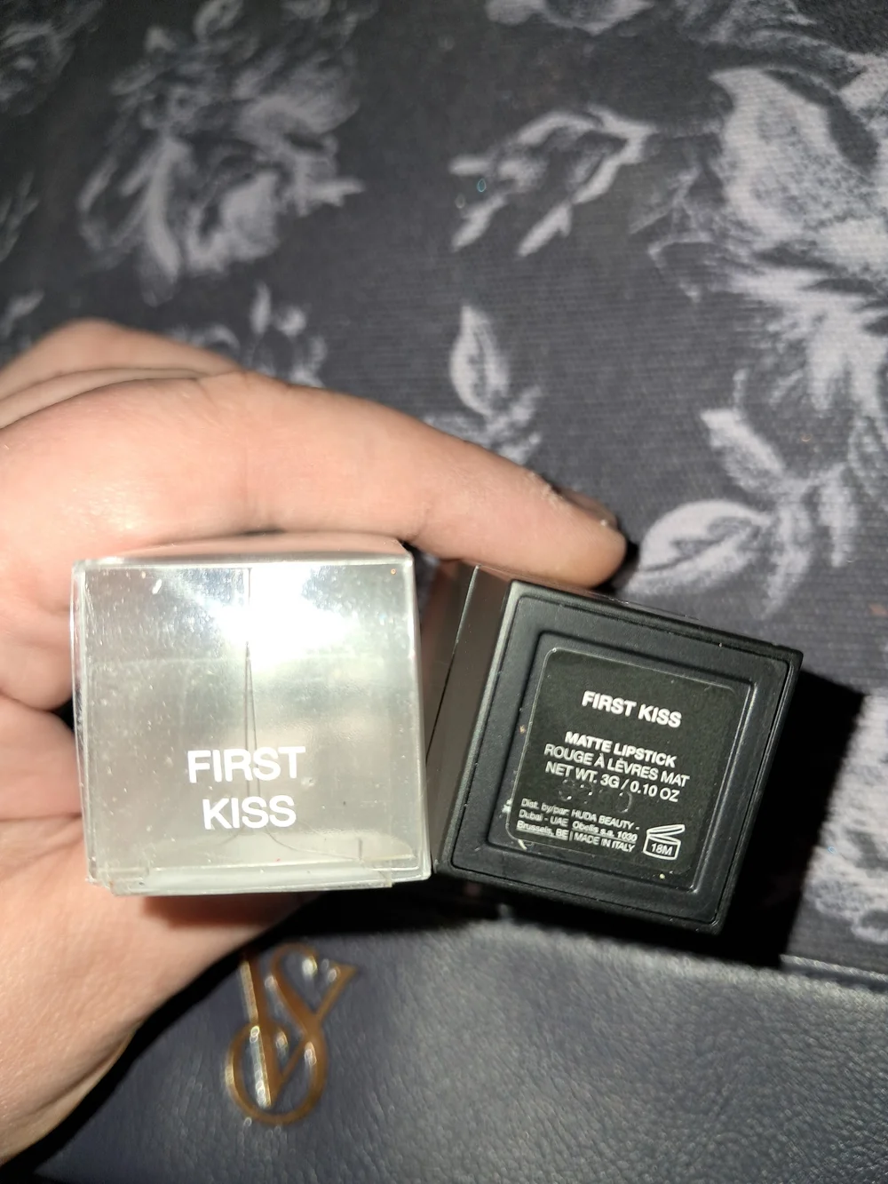 HUDA BEAUTY Power Bullet Matte Lipstick — First Kiss